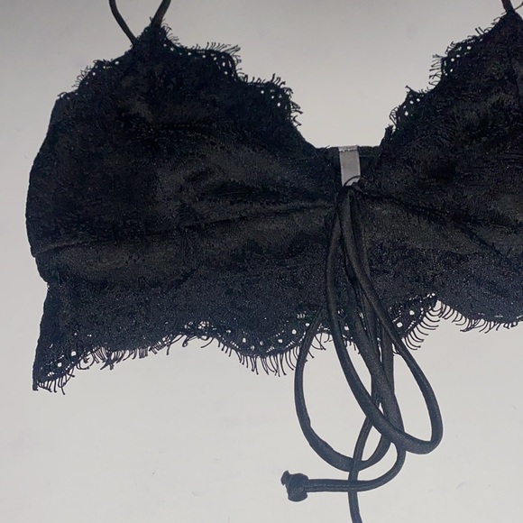 Flamingo Nasty Gal Black Lace Eyelash Trim Bra Bralette Crop Top Tie Front Small - Picture 6 of 12
